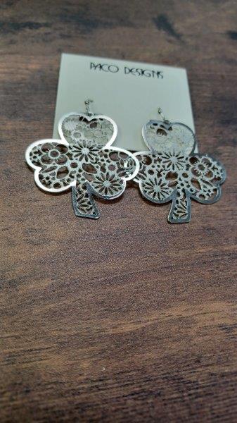 Clover Earrings in Silver