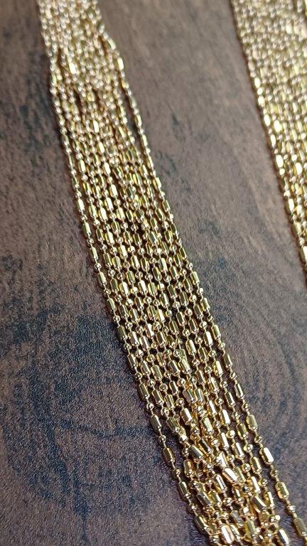 Gold Dot Dash Dot 11 'Multi Chain Necklace