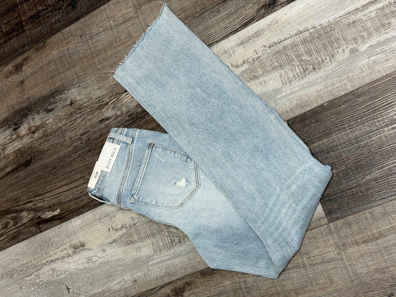 Judy Blue Mid Rise Dad Jeans