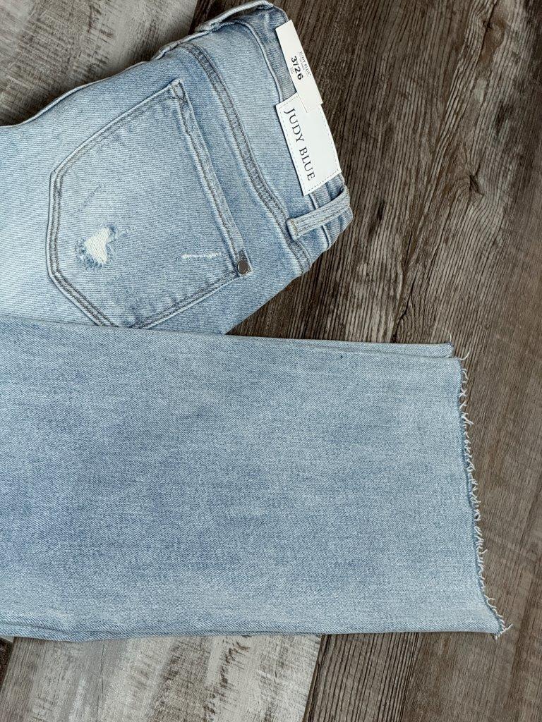 Judy Blue Mid Rise Dad Jeans