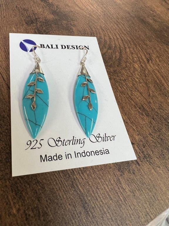 Sterling Silver Earring With Turquoise Shell