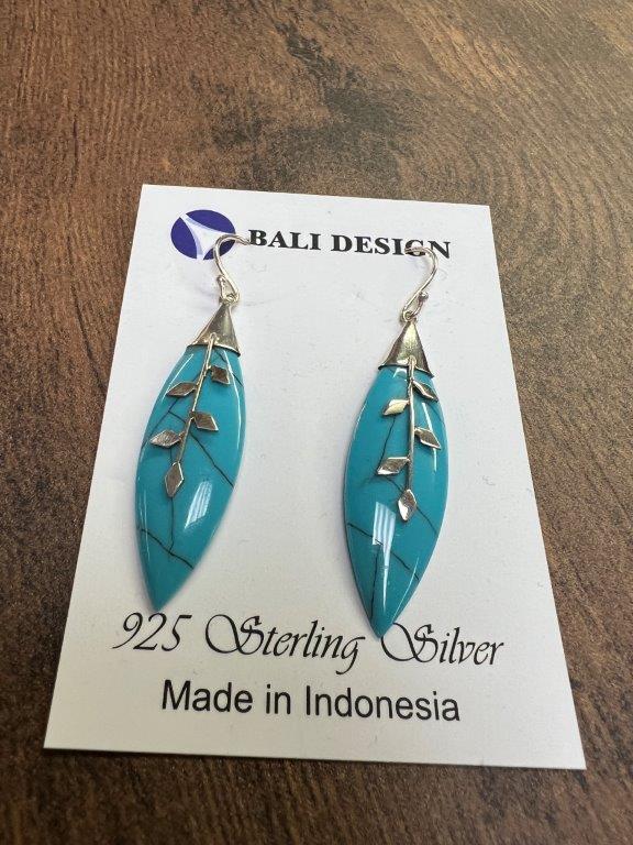 Sterling Silver Earring With Turquoise Shell