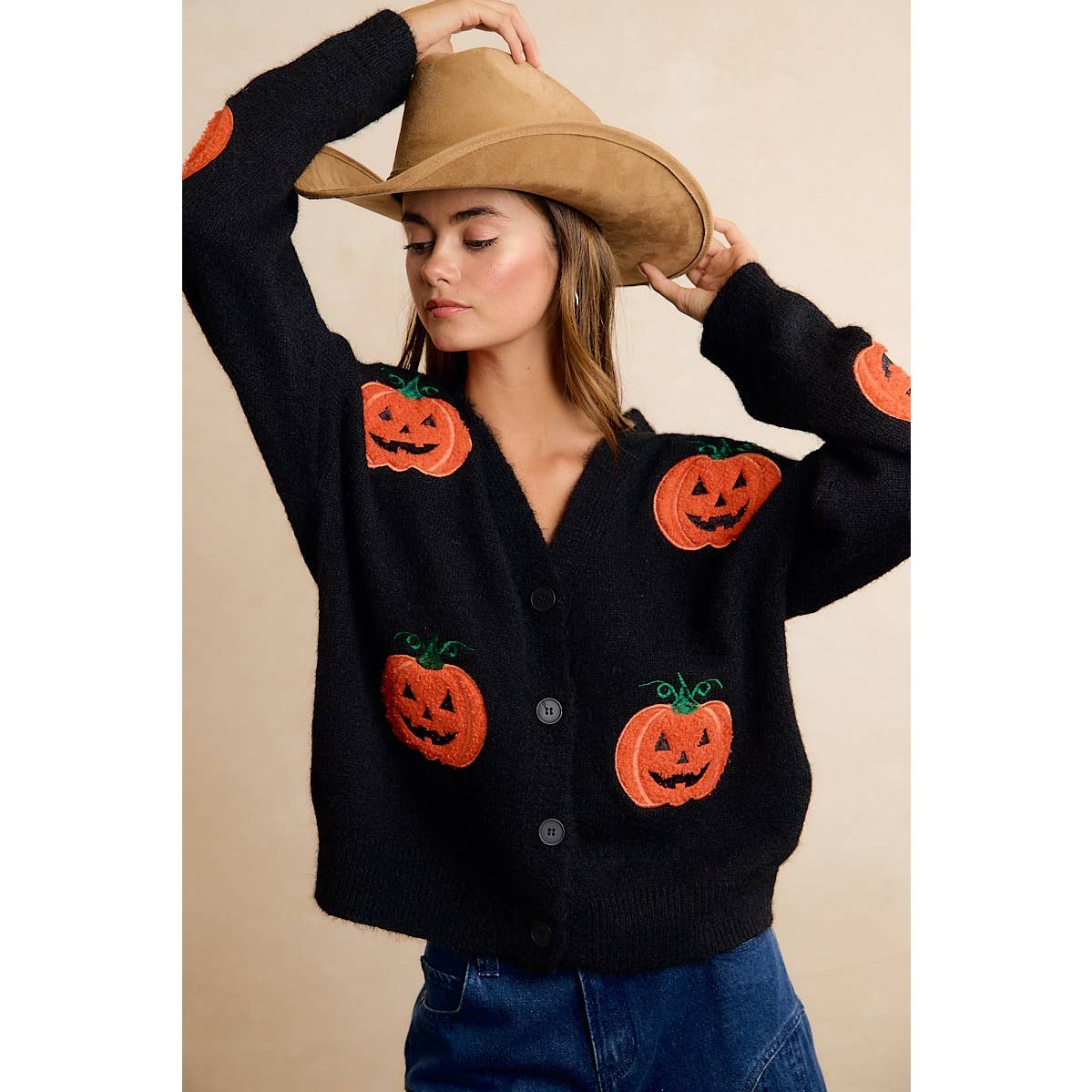 HALLOWEEN PUMPKIN APPLIQUE BUTTON FRONT KNIT CARDIGAN