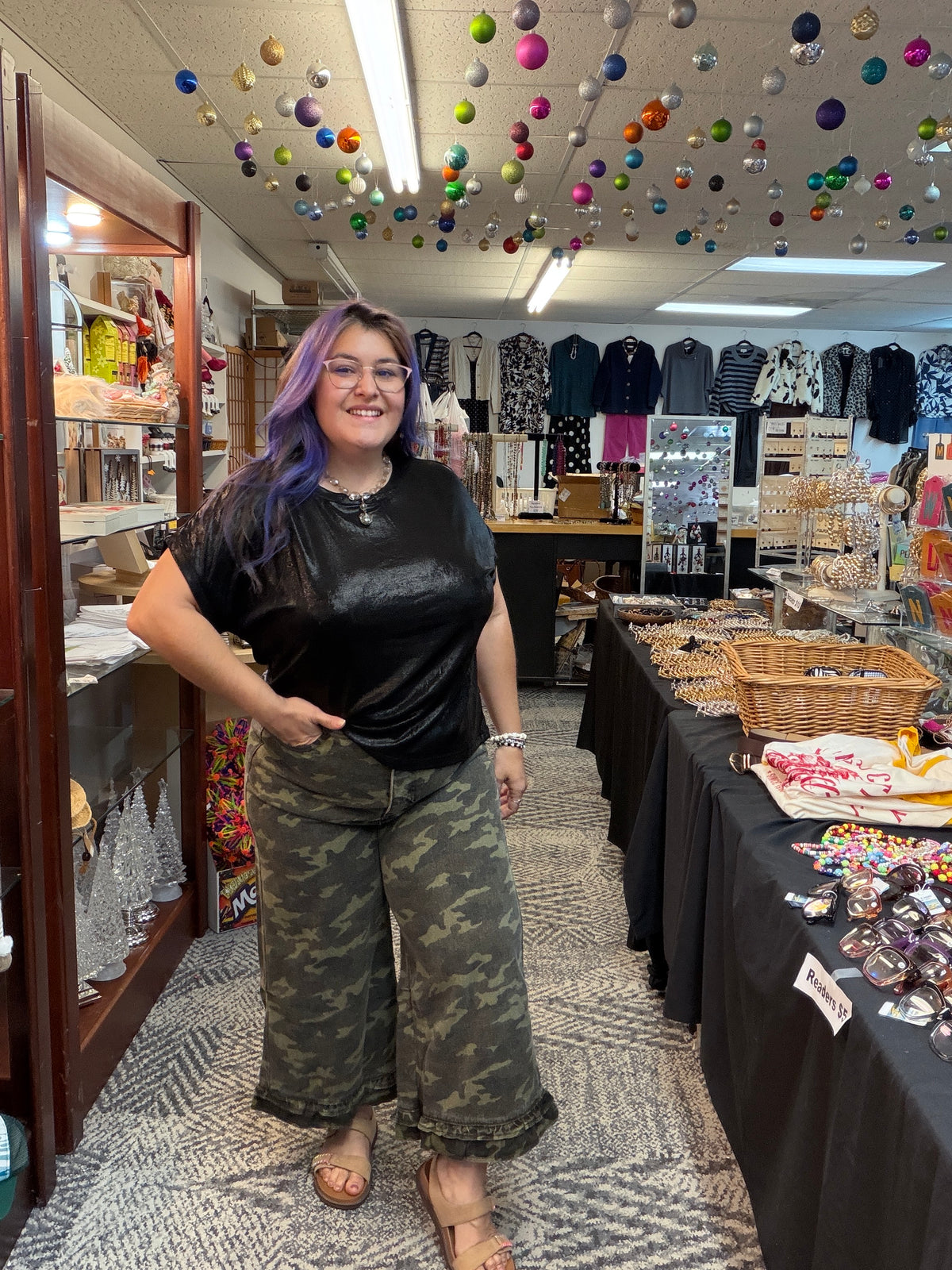 CAMOUFLAGE DENIM RUFFLED HEM MID RISE BLOOMER PANTS