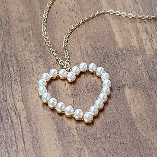 Pearl Heart Pendant Necklace