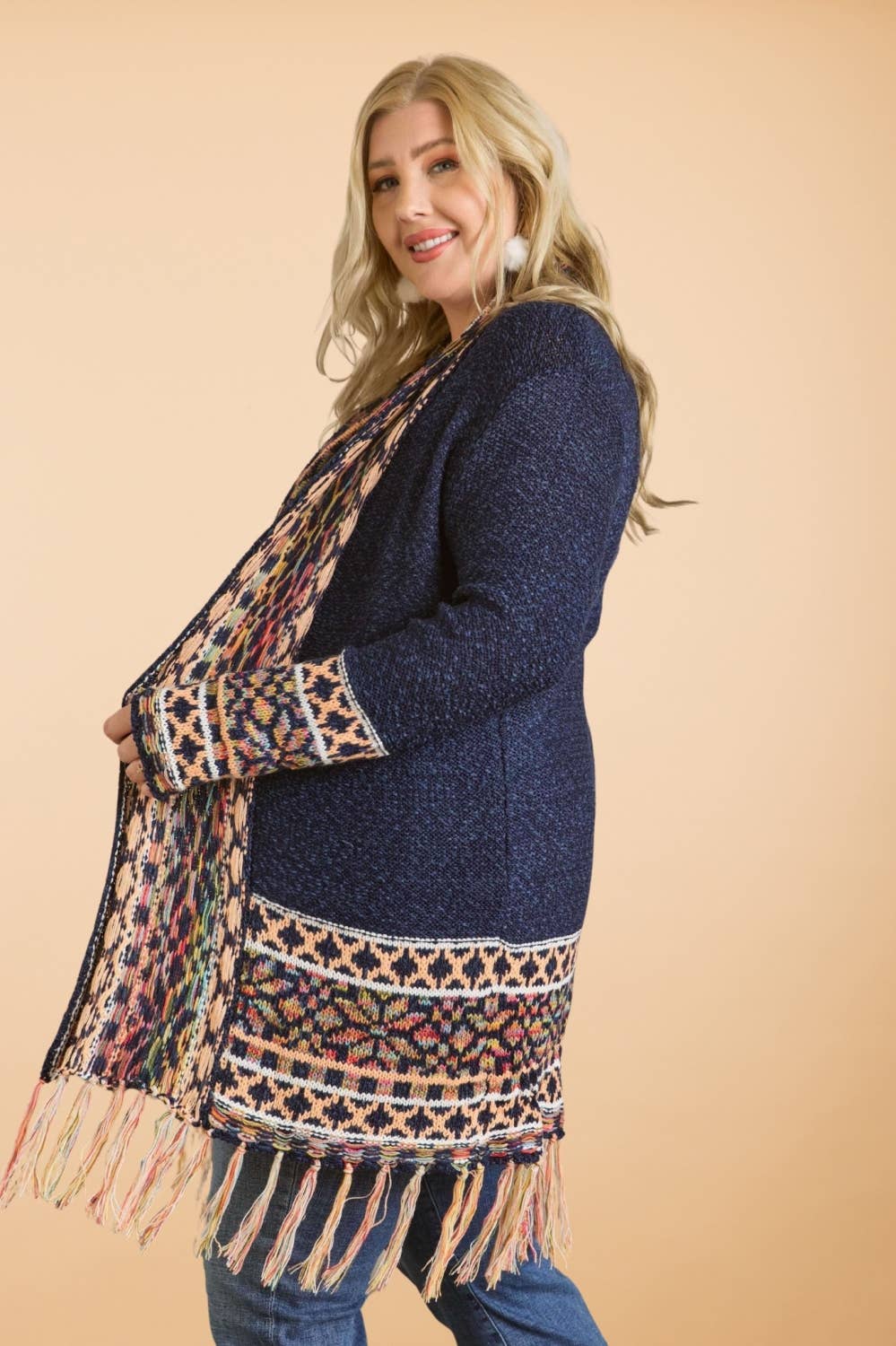 CESW2469X - PLUS FRINGE HEM AZTEC BORDER CARDIGAN