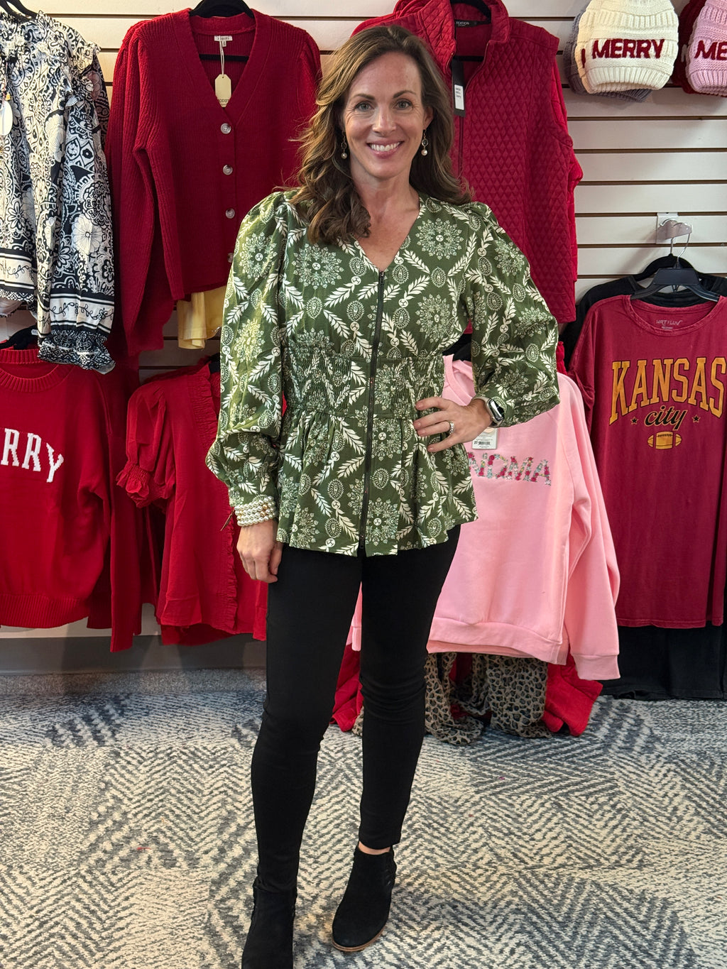 Green Floral Print V-neck Blouse by Gigio