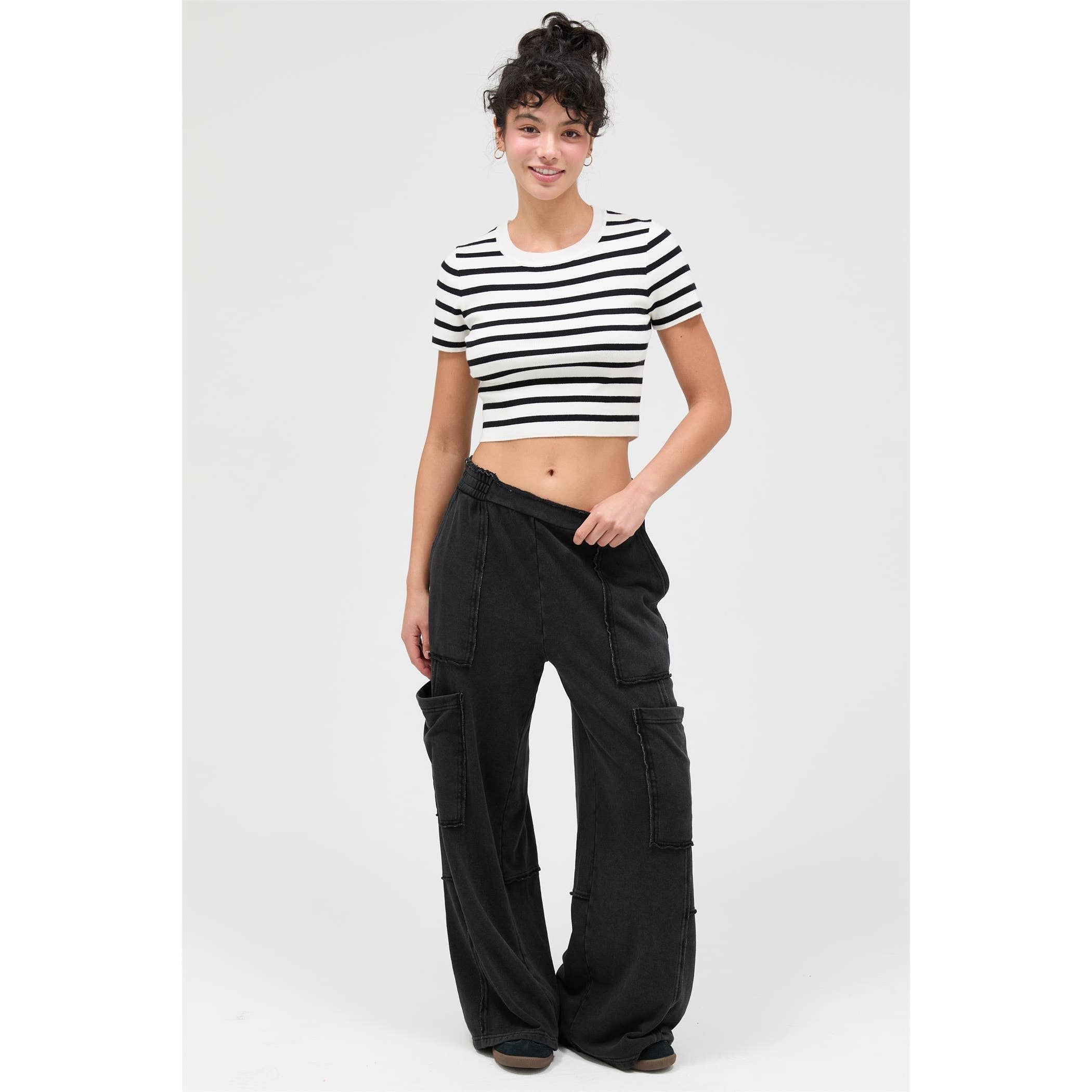 Mineral Wash Wide Leg Cargo Pants