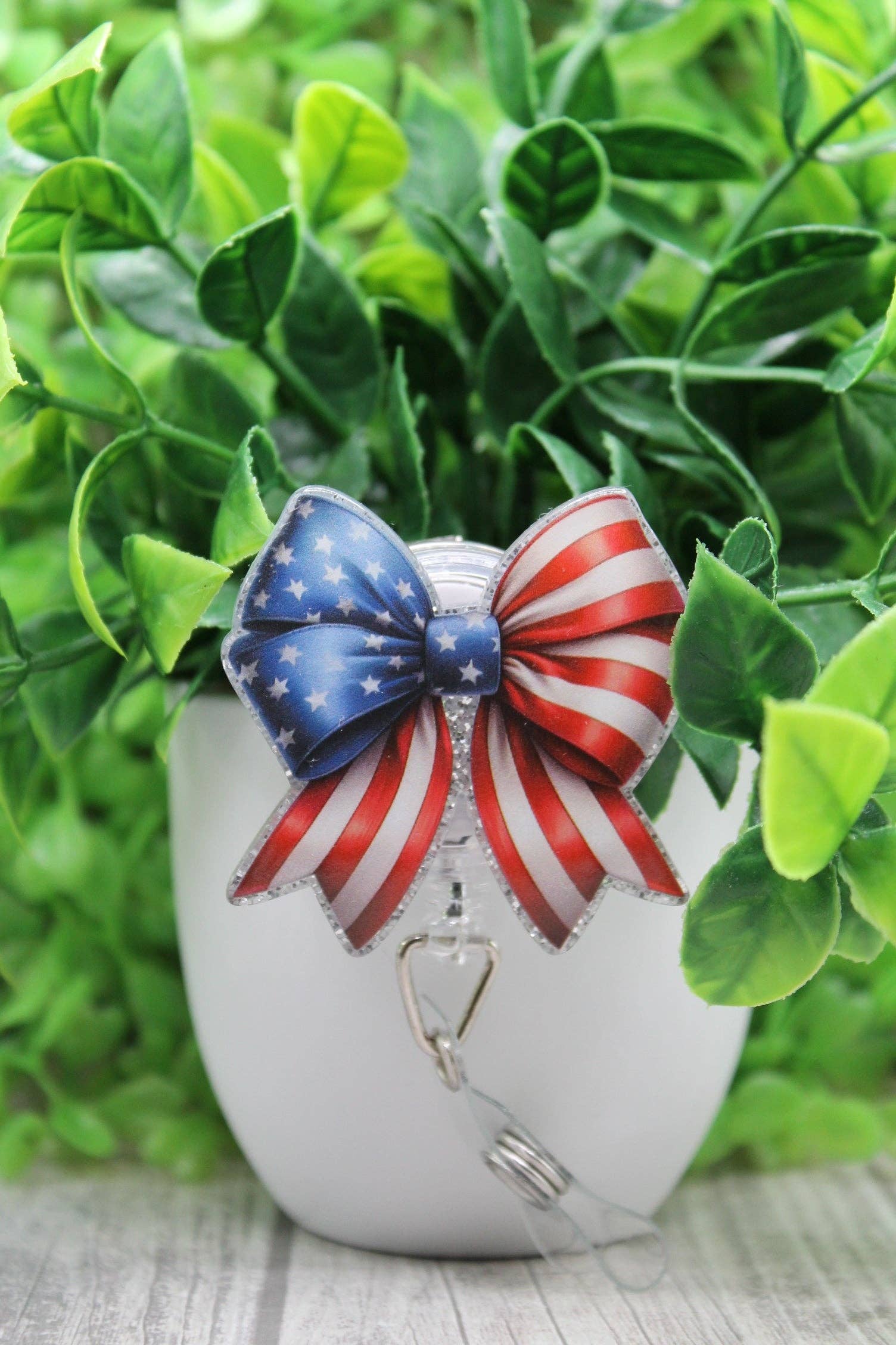 Patriotic Bow Silver Glitter Badge/ID Holder Reel