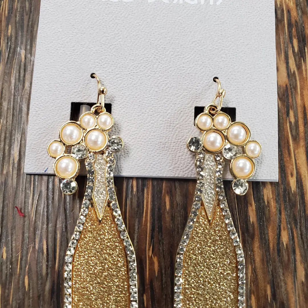 Gorgeous Crystal Champagne Bottle  Earrings. POP!