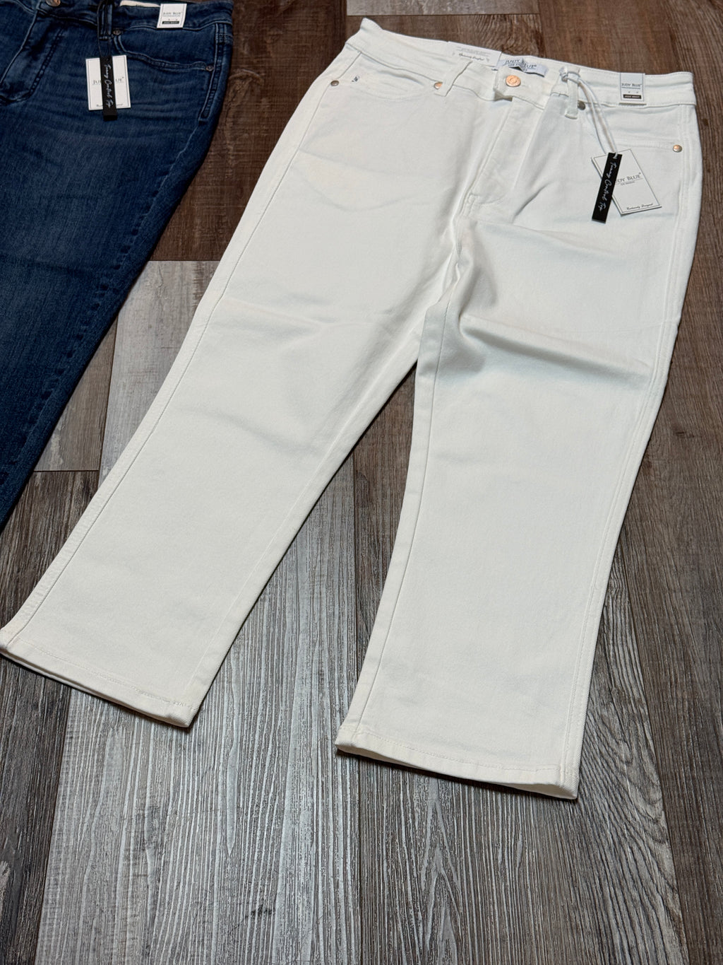 White Judy Blue High-waist Capri Jeans w/ Tummy Control (Copy)