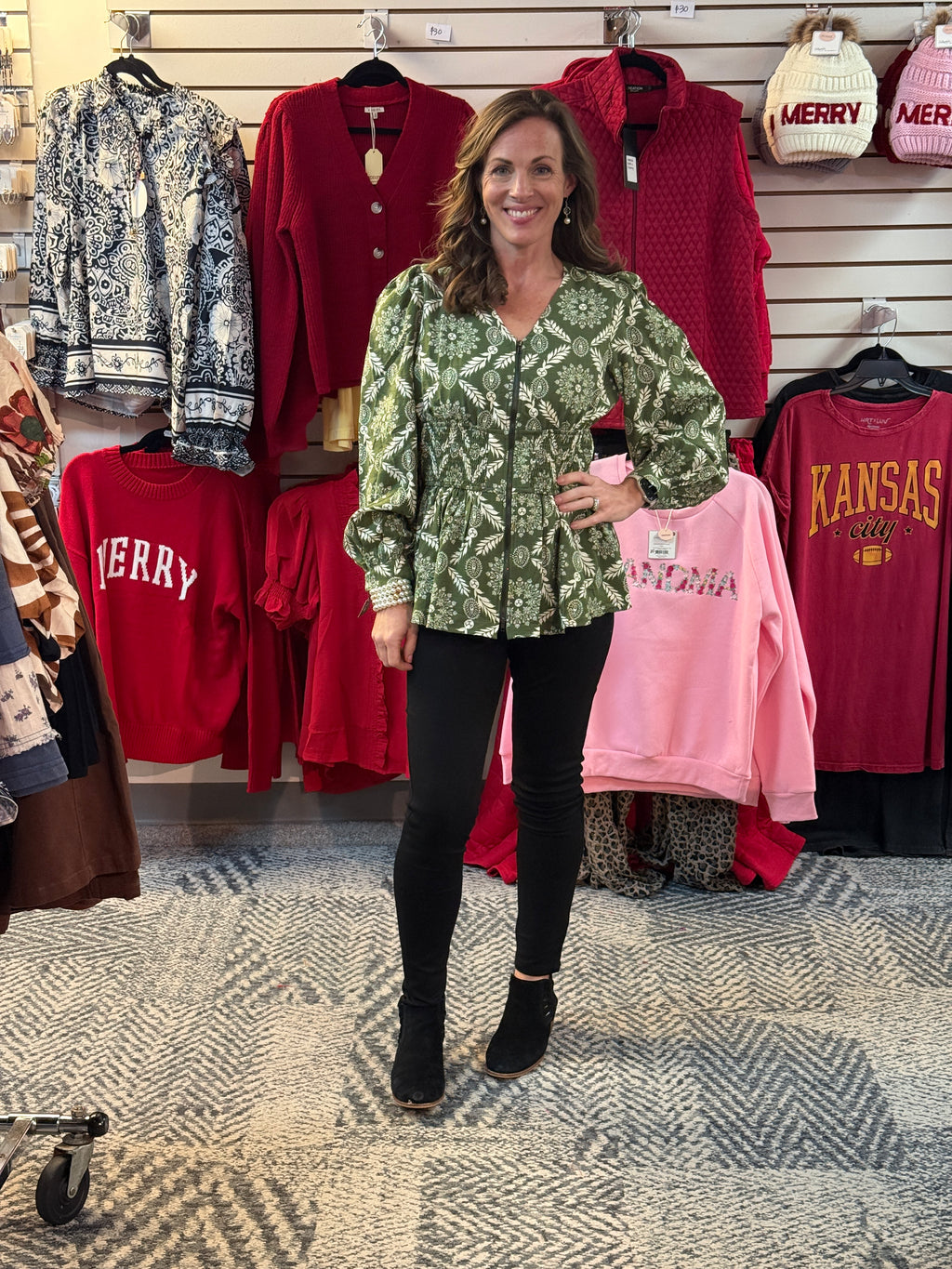 Green Floral Print V-neck Blouse by Gigio