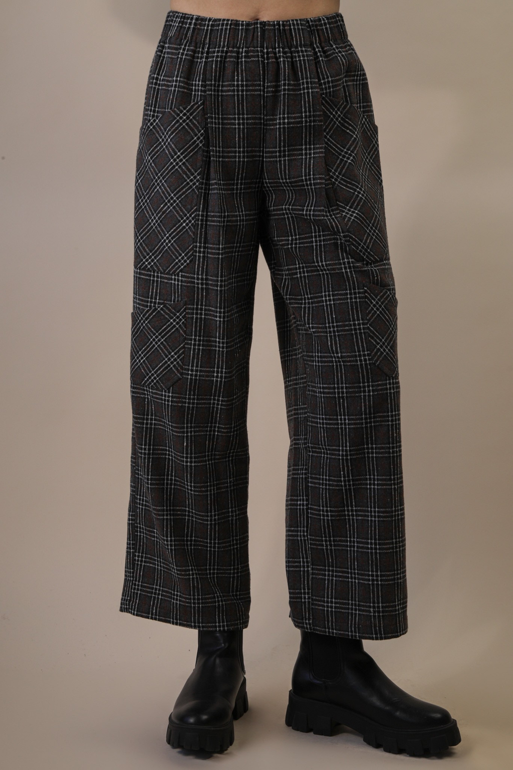 Black Plaid Printed Cargo Wide Leg Pants